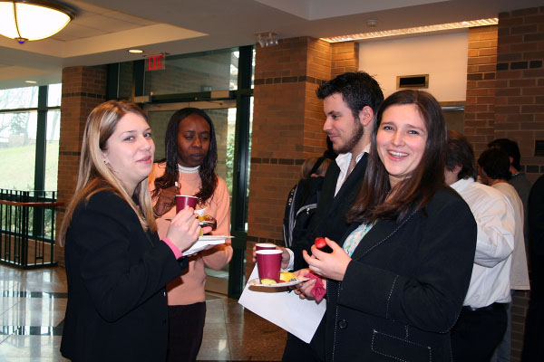 students enjoying brunch